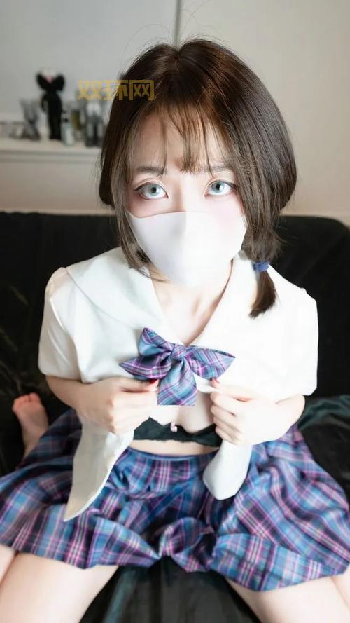 玩偶姐姐是真玩偶吗?她的真实面貌到底长什么样?