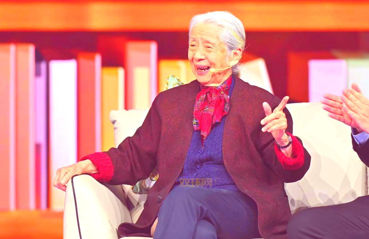 哇塞FM官网下载:最新版免费下载,海量广播剧等你听!