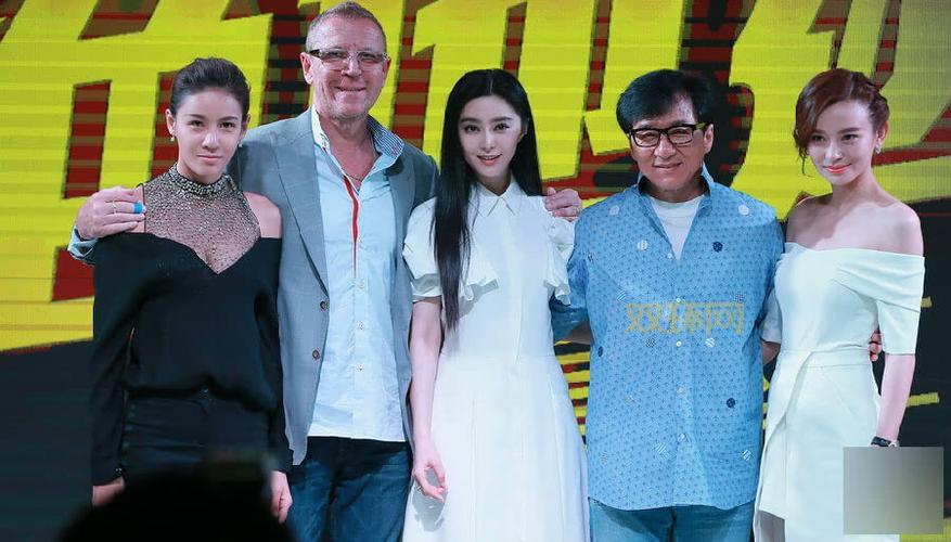 绝地逃亡:跑酷冒险,挑战极限,海啸来袭!