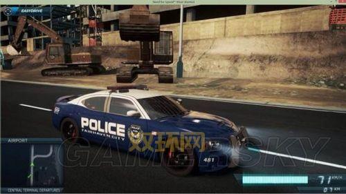 极品飞车17通关秘籍:警车追逐与赛车技巧详解