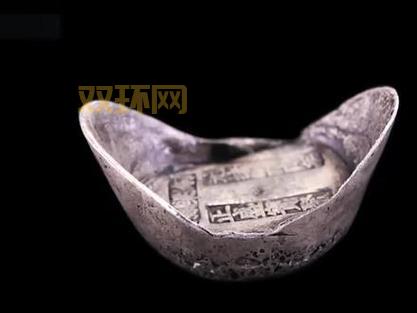 宝物鉴定：如何辨别真假古董与艺术品价值