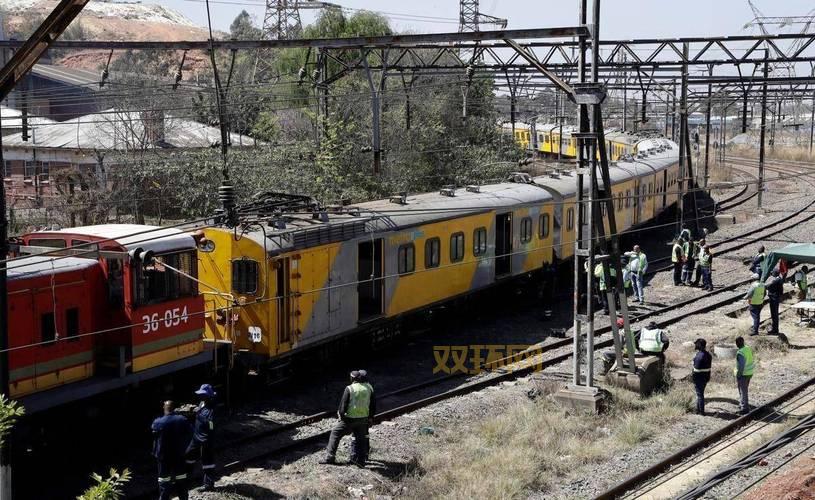 查尔斯小火车恐怖生存之旅:揭开邪恶火车的秘密