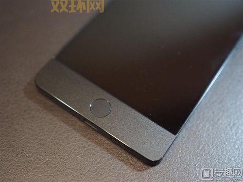 坚果Pro发布会全程回顾：新机设计与亮点揭秘