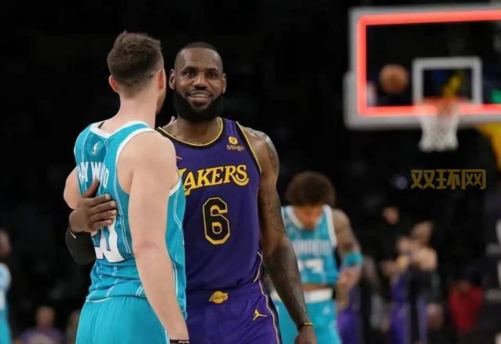 突发!央视正式开始转播NBA,赶紧看起来!