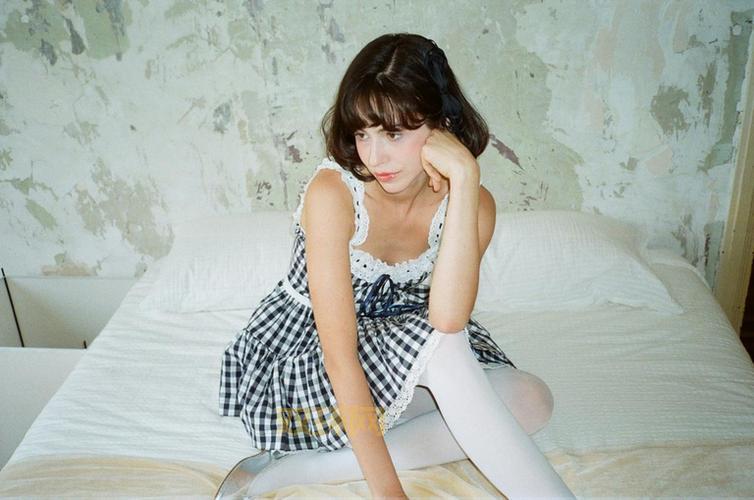 日b网:探索2023年最新日韩成人影视资源