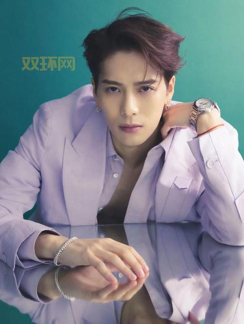 王嘉尔没有经纪人?揭秘他独立运营的幕后故事