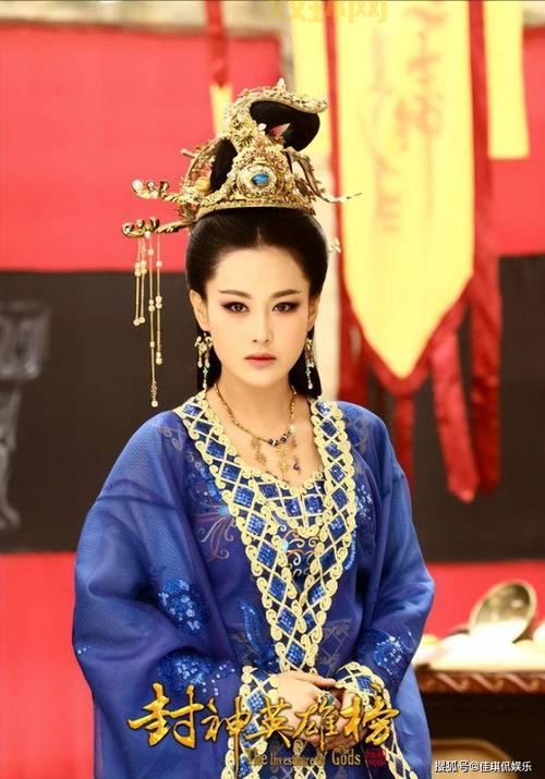 张馨予铜雀台造型绝了！当年你看这部电影了吗？