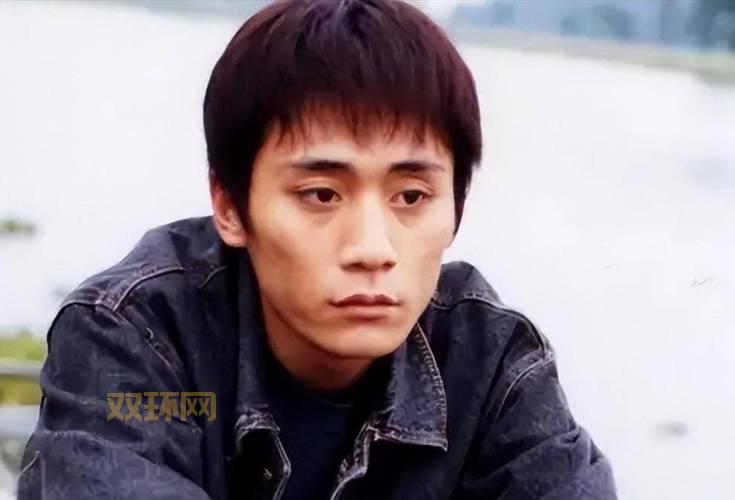 抢沙发专业户刘烨又来了!细数那些年被他抢过的沙发!