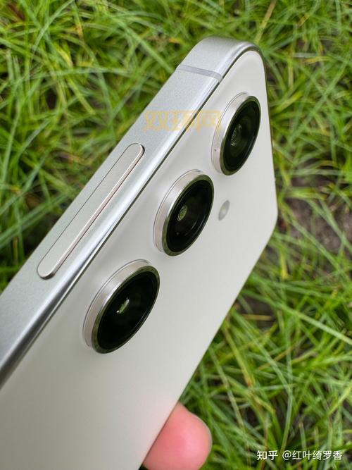 三星s4开箱视频来了!老手机上手初体验分享!