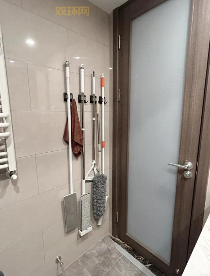 愁空间不够用?看看压在卫生间上做的这些妙招!