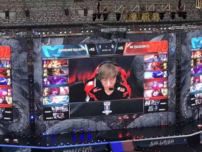 omg 皇族 巅峰时期谁更厉害？老玩家带你细数经典对决！